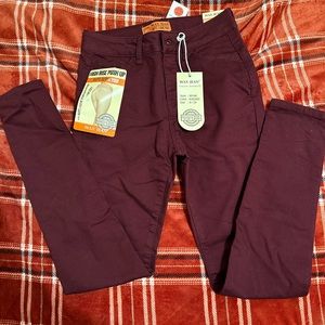 Wax jeans high rise push up jeans in burgundy size 24